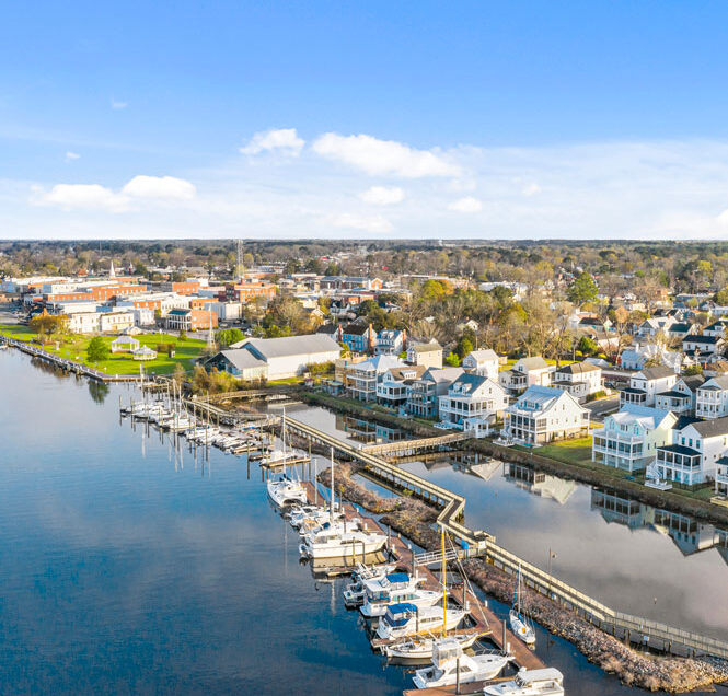 Moss Landing, Washington, NC Waterfront Neighborhood, Pamlico River with Marina