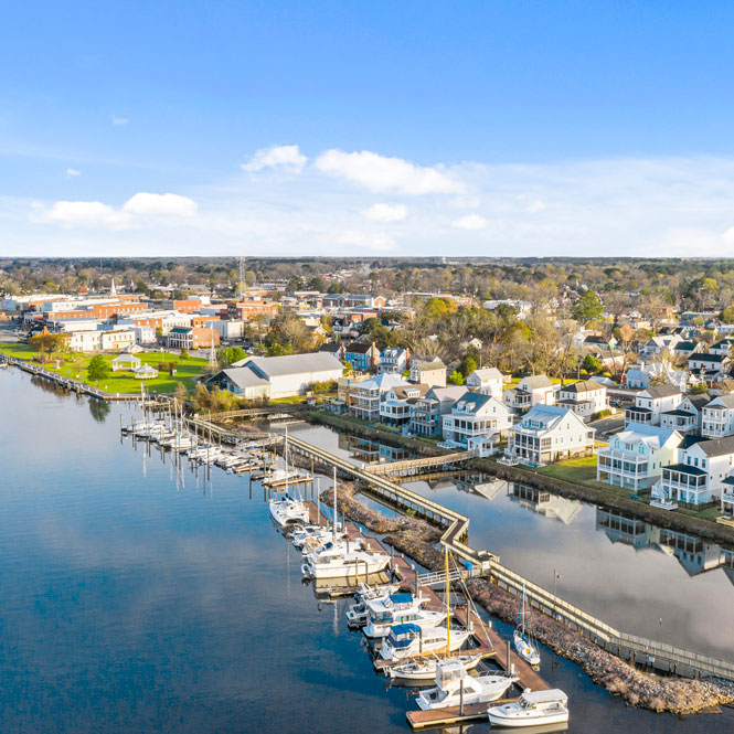 Moss Landing, Washington, NC Waterfront Neighborhood, Pamlico River with Marina